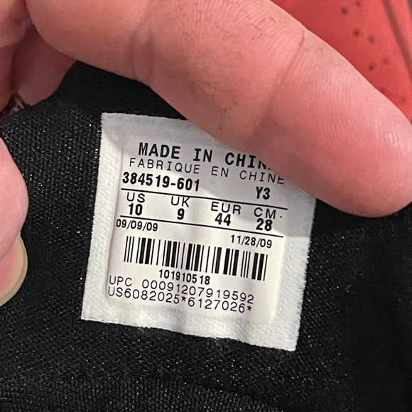 Men’s Jordan’s - Picture 3 of 3